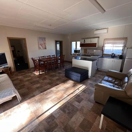 Kickback Cottages Lakes Entrance Εξωτερικό φωτογραφία